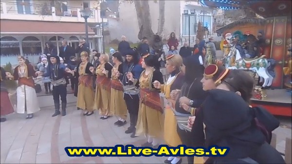 Στιγμιότυπα από τη γιορτή γιαπρακιού στην κεντρική πλατεία Σερβίων (βίντεο)